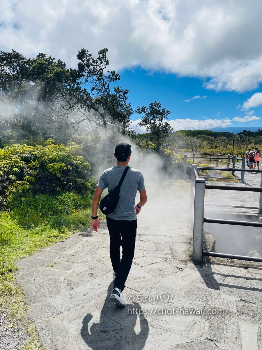 ハワイ火山国立公園（ボルケーノ）のスチームベントで蒸気を通過してみた
