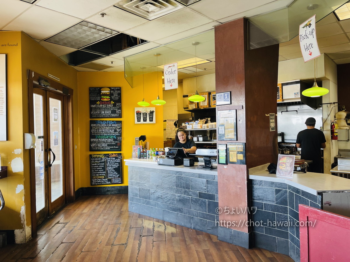 ヴィレッジバーガーの店内の雰囲気