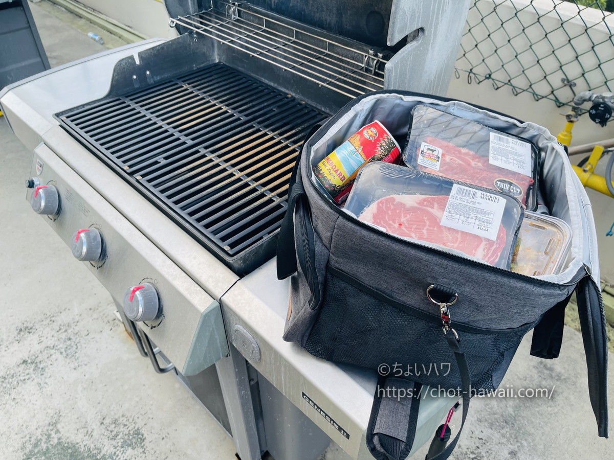 クーラーボックスとBBQグリル